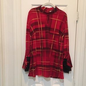 ❣️ Beautiful Red Blouse by Nygard - Sophisticated Plaid Design, Unique Sleeves!